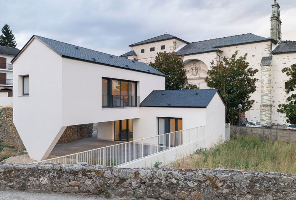 VIVIENDA UNIFAMILIAR – CASA CL